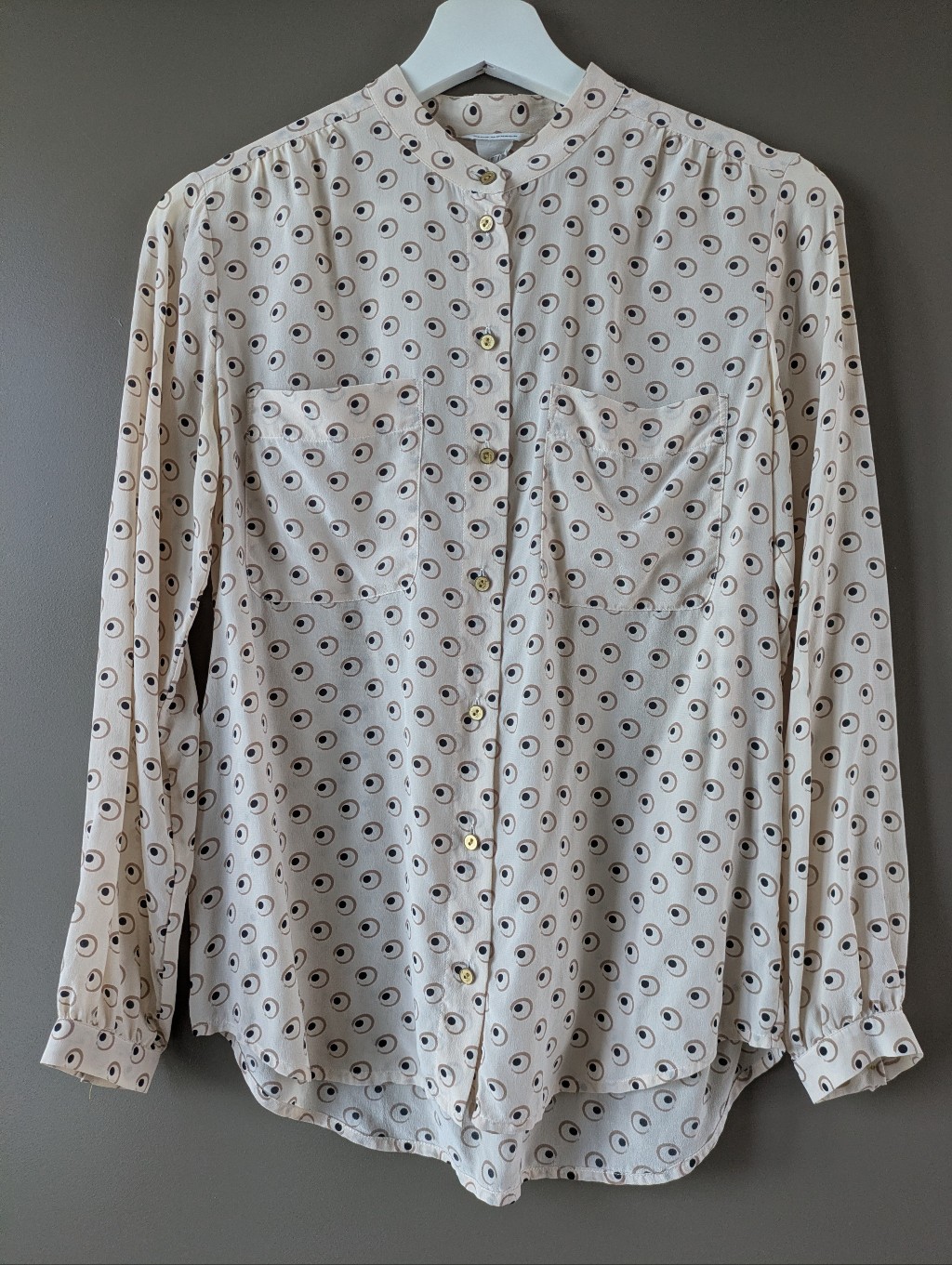 100% Silk Club Monaco Printed Blouse Xs Cream Button Front Long Sleeve Capsule